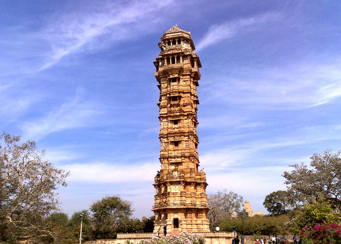 Udaipur to Chittorgarh Taxi